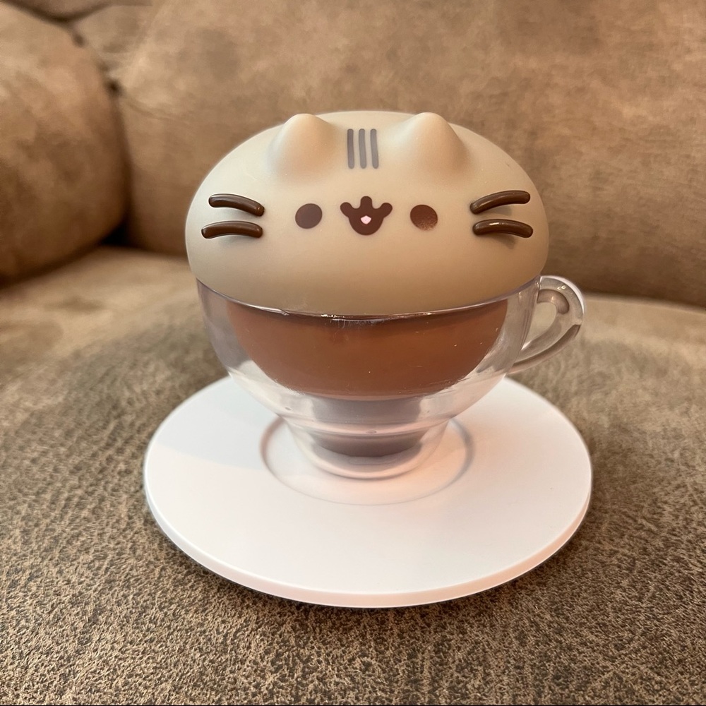 Pusheen Meowchiato Vinyl Figure Summer 2022